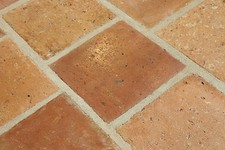 Originale antike Terracotta-Bodenfliesen, Cotto-Fliesen Handform-Cotto ca. 21x21