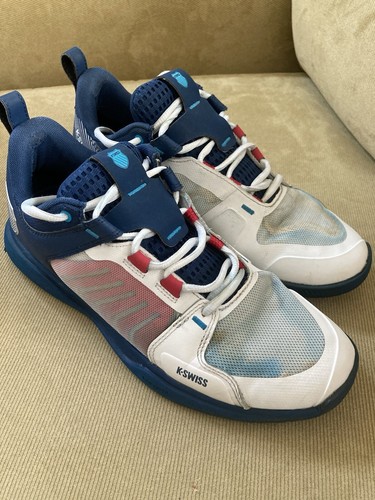 K-Swiss low top sneakers