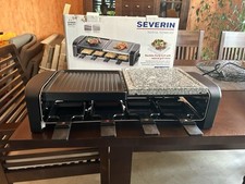 Raclette -Party-Grill mit heißem Stein