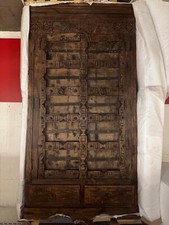 Schrank Kolonialstil