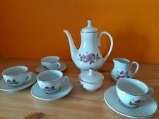 Kinder-Puppen-Srvice