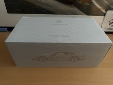 Porsche 911 (992) Sport Classic Meissenblau - 1:18 - Spark - NEU in OVP