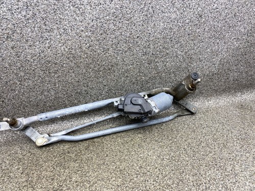 Wischermotor vorne