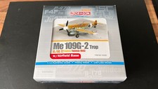 DRAGON WINGS WARBIRDS 50350 - ME109G-2 MIT FLUGPLATZMATTE, KOMPLIMENTE CORGI