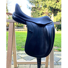 Equipe Dressursattel "Glamour" Schwarz 17,5 Zoll