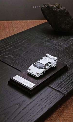 Deepmaker lamborghini - 1:64,
