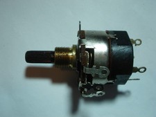 100K log. Potentiometer Poti +