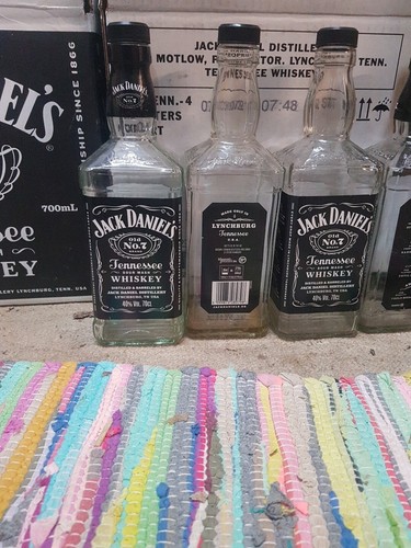 Jack daniels flasche leer - daniels,