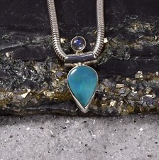 Boulder Opal Anhänger, 925er Silber, Edelsteinanhänger (14416), mit Mondstein
