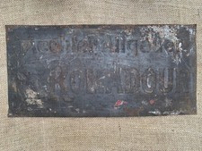 Geprägtes antikes blechschild - geprägtes,