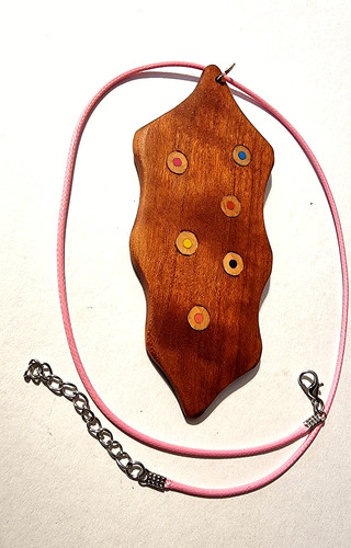 Schmuck anhänger massivholz - anhänger,