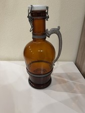 Alter bierkrug aus - aus, braunglas