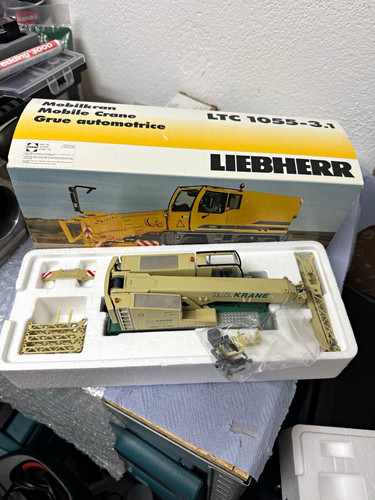Conrad liebherr ltc - 1:50, 1055