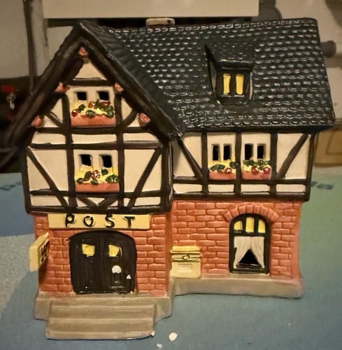 Wurm lichthaus postamt - wurm,
