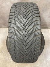 2 x 275/45 ZR20 110W