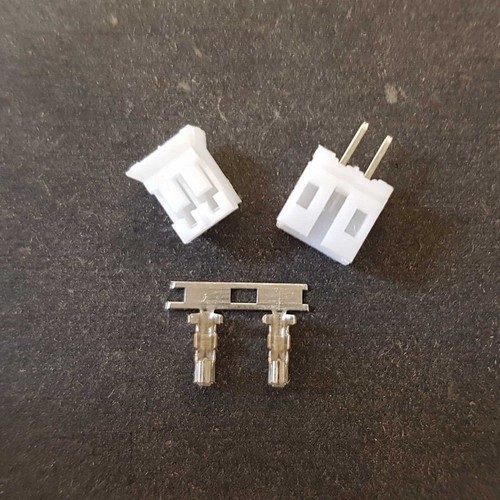 Pin stecker und - stecker,