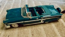 Boah, ein Superschlitten!!! 1958 Chevrolet Impala Metallauto 1/18 No. 73112