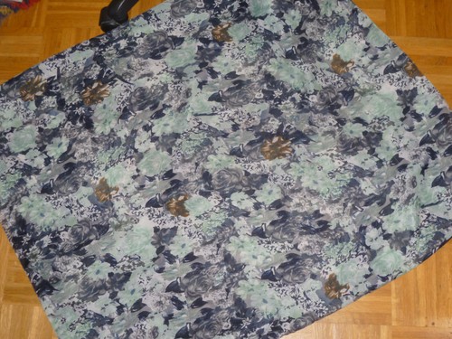 Loopschal blumenmuster v - m.,