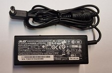 Acer A13-045N2A 45W. Original Netzteil Ausgang: 19.5V 2.37A 45W  #K448-04