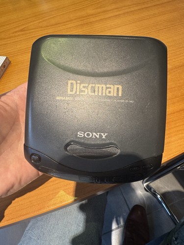 Vintage sony discman - sony,