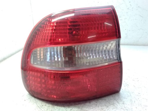 Volvo v40 facelift original - volvo,