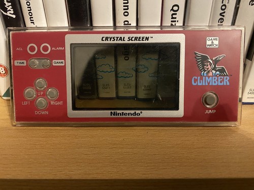 Nintendo game watch - &,