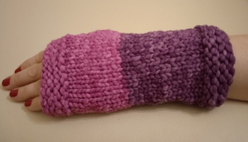 Handstulpen mit daumenöffnung - handstulpen,