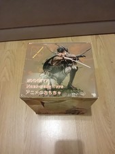 Attack On Titan - Levi Ackerman Epische Anime Figur (18cm) + Eiskalte Haltung
