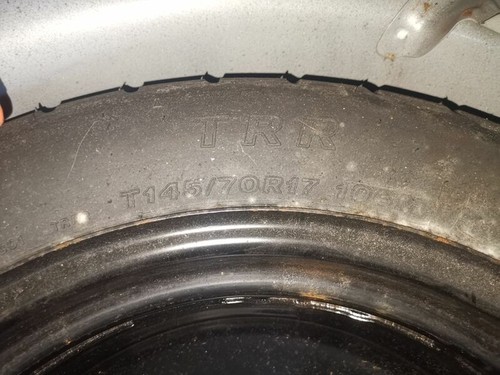 1457017 reserverad toyota - reserverad,