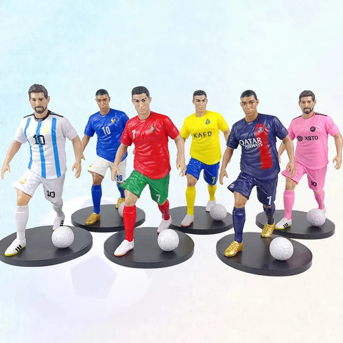 Ronaldo messi mbappe - 🟢c.ronaldo,