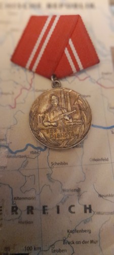 Konvolut orden ddr - orden,