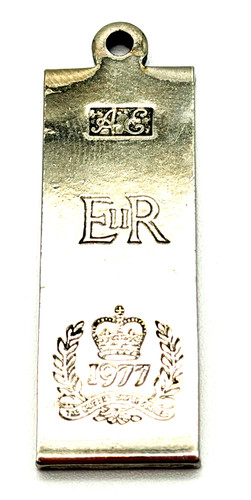 Vintage 1977 queen - vintage, elizabeth