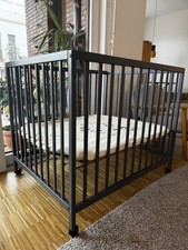 Vertbaudet Laufstall Höhenverstellbar / Rollbar mit Matratze