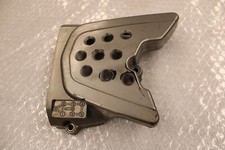 Verkleidung Ritzelabdeckung Blende Ritzelkasten Suzuki DR125 SF44A 95-98 #R7930