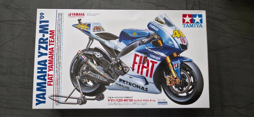 Tamiya yamaha yzr - yamaha, yzr-m1