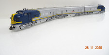 Märklin H0 3362 US Diesellok GM EMD f 7 Santa Fe Atchinson etc. in OVP JL4760