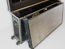Kino Flo Flathead 80 Set, inklusive Case, Ballast und Leuchtröhren in 3200K.