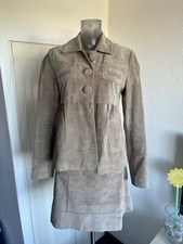 Hallhuber Kostüm aus