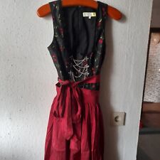 DIRNDL TRAMONTANA GR. 38 SCHWARZ MIT ROSEN UND SCHÜRZE