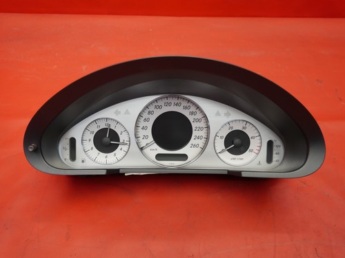 Tacho mercedes klasse w211 - tacho,