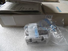 Festo 187867 Parallelgreifer HGPP-12-A, Neu OVP