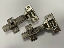 Blum Scharnier ClipTop Band 110° Nr.75B155 - 01.01 mit Kreuzplatte und Dämpfer