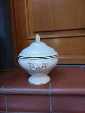 Suppenschüssel mit Goldrand