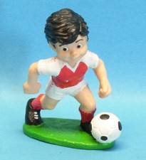 Sport Billy FUSSBALL Trikot rot + weiße Ärmel mit Streifen, Hose weiß + rote Str