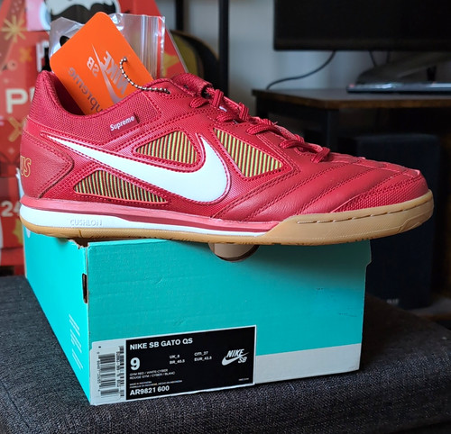 Supreme nike gato qs - sb,