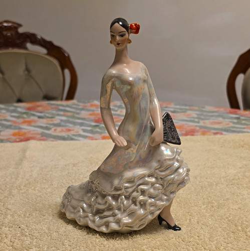 Keramikfigur tänzerin frau - keramikfigur,