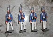 4 militärische Zinnfiguren