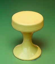 Space Age Plastic Hocker Tulip