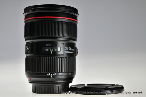 Canon 70mm 8 l ii - f/2.8,