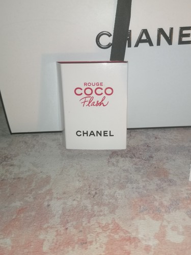 Chanel rouge coco - rouge, flash